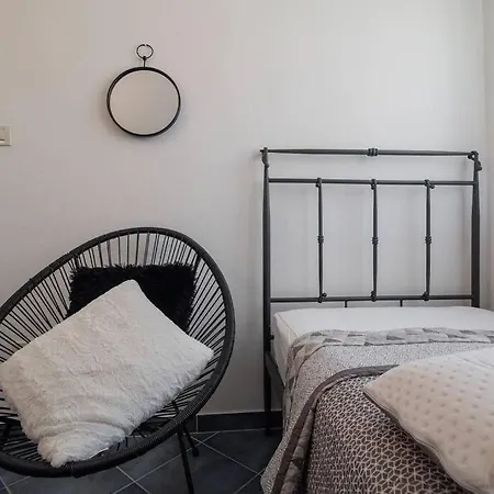 Blu Apartment *